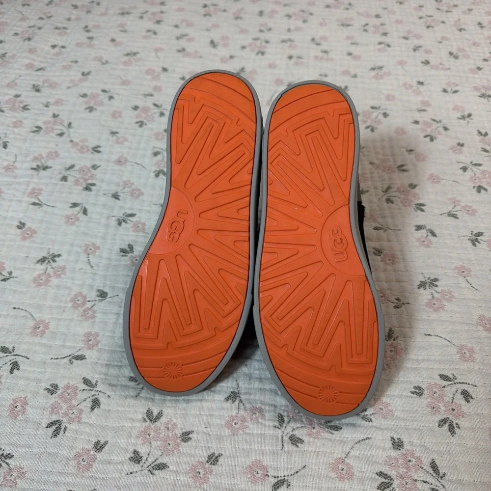 UGG Kids Classic Adler Side Zip Navy Blue Orange Suede Boots 1103641K Size 5Y